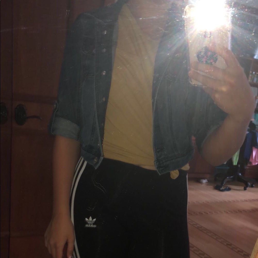 Jean jacket - Picture 2 of 5